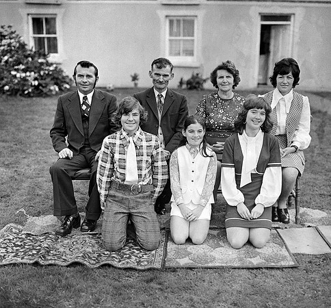 Currow family 70's (3)