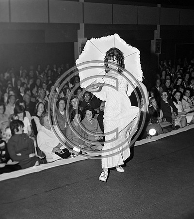 Lyons Fashion show Ballybunion 70's (6)