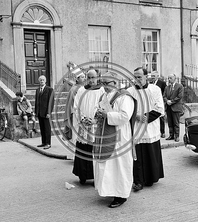 Fr McCarthy Ordination at Dominican church Tralee 70's (15)