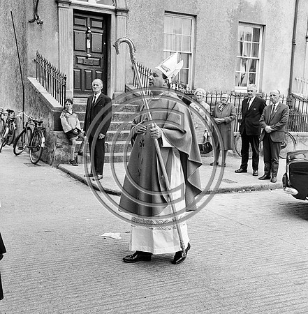 Fr McCarthy Ordination at Dominican church Tralee 70's (16)