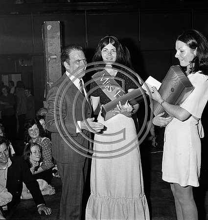Miss Harmony 70's (2)