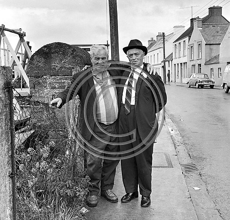 Pic at Dingle wedding 70's (2)
