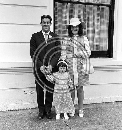 Pic at Dingle wedding 70's (3)