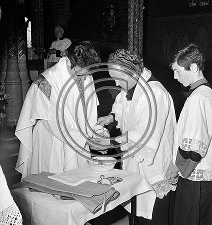 Fr O'Keeffe ordination  (21)