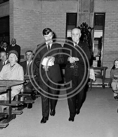 Mass St Brendans church Tralee 70's (1)