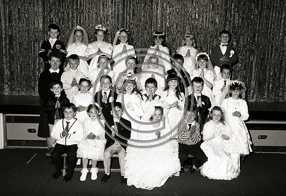 Presentation holy communion may 1989 (5)