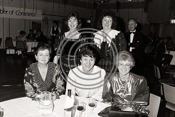 Auctioneers dress dance 80's (8)