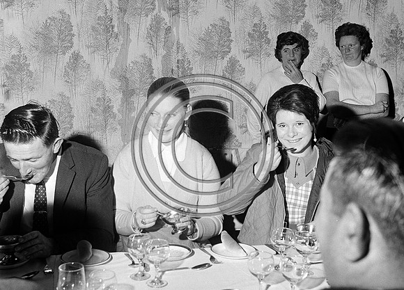 Firies wedding 70's (5)