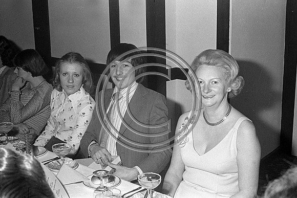 70's tralee social in benners hotel (24)