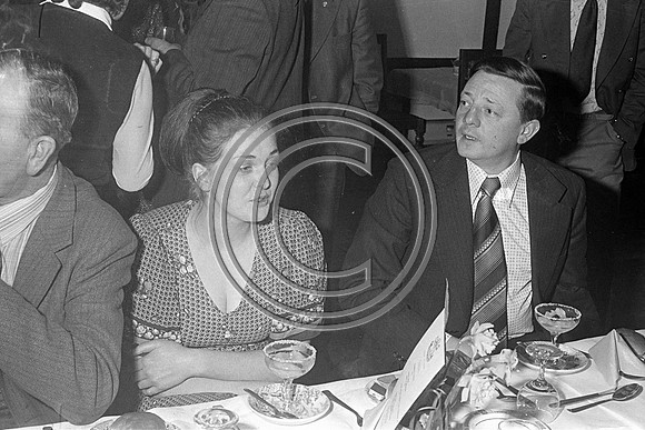 70's tralee social in benners hotel (7)